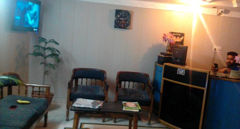 Hotel Isha Residency, Mcleodganj 5